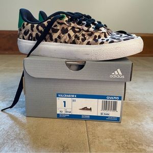 Adidas girls shoes